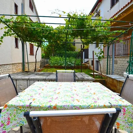 Petar With Terrace Rovinj